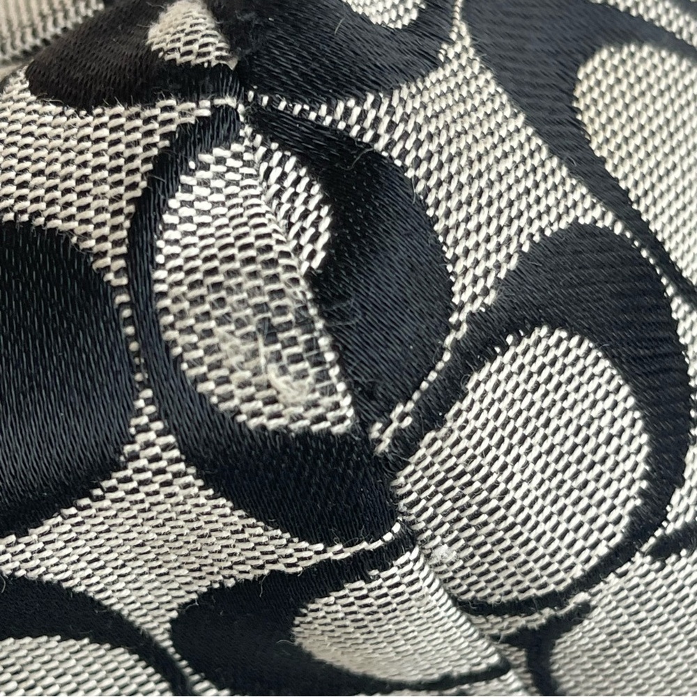 Coach Signature Canvas Leather Medium Tote Shoulder Bag Gray and  Black Zip - Picture 13 of 15